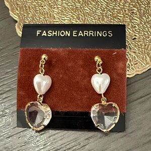 Gold and‎ White Heart Drop Earrings fashion NWT